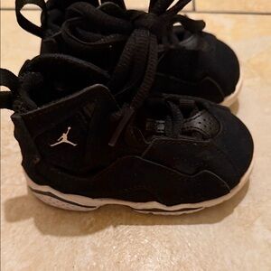 Jordan Kids Black and White Mini Retro Basketball Sneakers